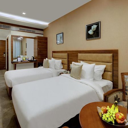 The Fern Residency, Bhuj Hotel Eksteriør billede