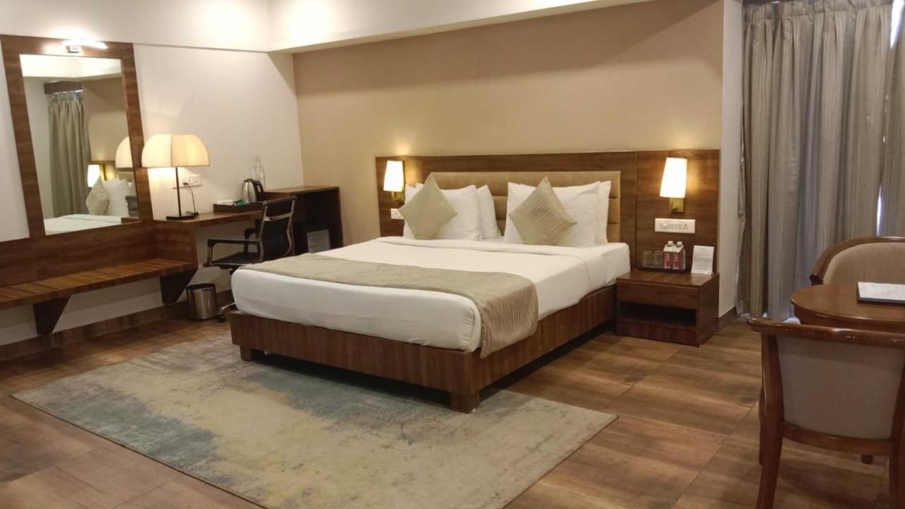 The Fern Residency, Bhuj Hotel Eksteriør billede